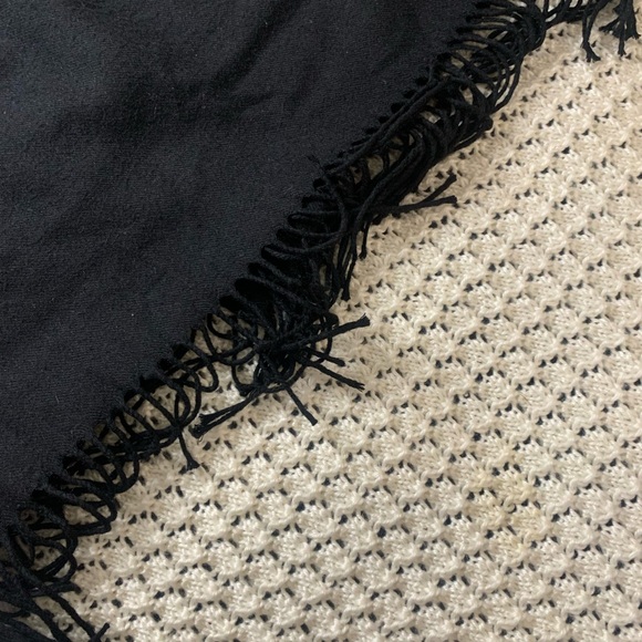 David N Skirts - Picture 11 of 12